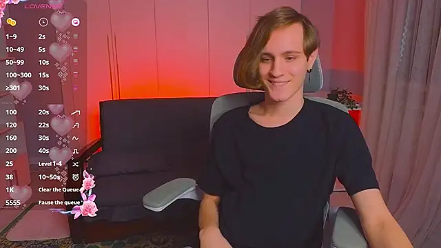 Snapshot of nikompell chatting on 01/27/25, 04:30 nikompell online show from 01/27/25, 04:30