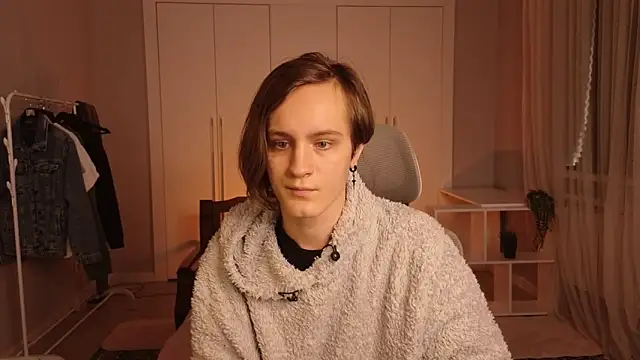 Snapshot of nikompell chatting on 03/09/25, 05:11 nikompell online show from 03/09/25, 05:11