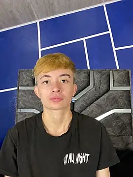 nico 18x online show from 02/08/25, 07:49