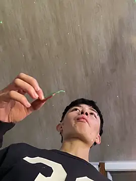 nico 18x online show from 03/08/25, 09:51