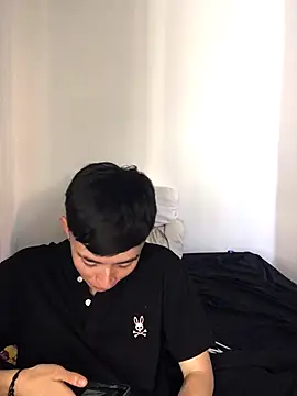 nico 18x online show from 10/09/25, 08:18