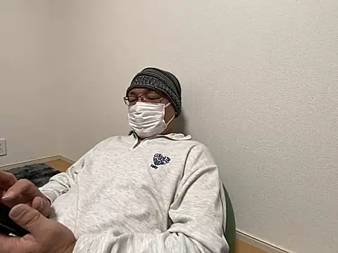 Grandpa29hijii online show from 02/05/25, 01:00