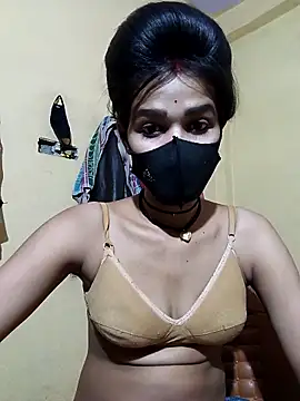 Snapshot of Hoty_girl_143 chatting on 03/11/25, 03:34 Hoty girl 143 online show from 03/11/25, 03:34