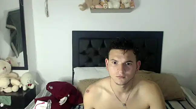 Snapshot of Latin_Boy24 chatting on 02/23/25, 07:07 Latin Boy24 online show from 02/23/25, 07:07