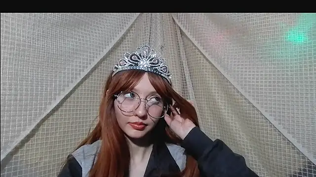 IsabellaBlacky online show from 02/05/25, 06:35