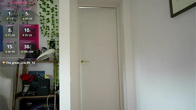 Snapshot of EvaLung777 chatting on 06/03/26, 08:50 EvaLung777 online show from 06/03/26, 08:50