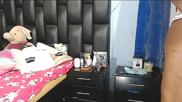 Kam54  online show from 12/05/24, 01:49