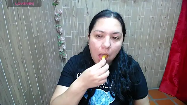 solyeria online show from 02/01/26, 07:18