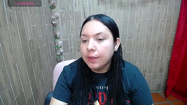 solyeria online show from 02/25/26, 01:59