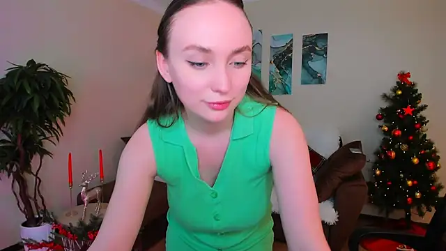 Snapshot of TrueReincarnation chatting on 01/16/25, 10:32 TrueReincarnation online show from 01/16/25, 10:32