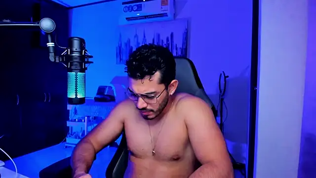 BrunoD31 online show from 11/02/25, 04:04