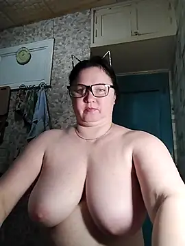 Holly-69 online show from 04/18/26, 07:07