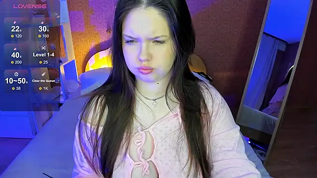 Rina Bailey online show from 12/19/24, 01:28