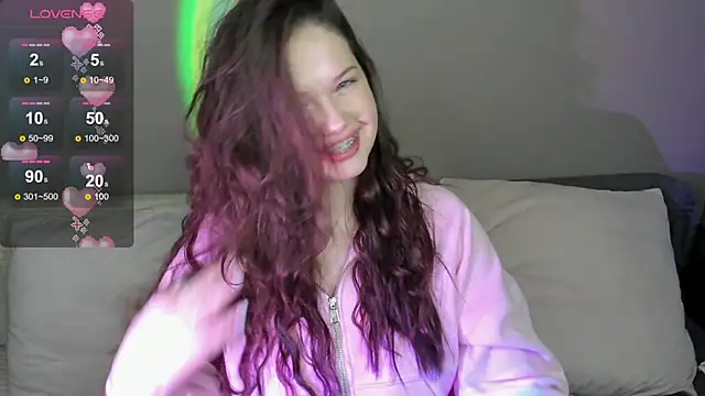 Rina Bailey online show from 02/13/25, 01:19