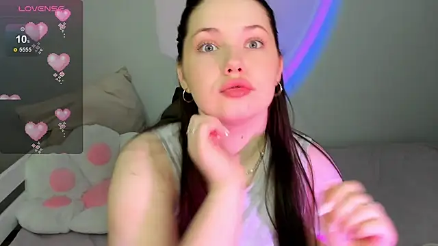 Rina Bailey online show from 02/17/25, 04:31