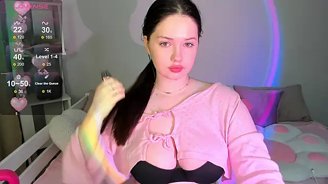 Rina Bailey online show from 03/10/25, 01:01