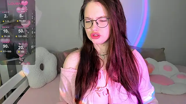 Rina Bailey online show from 03/22/25, 01:00