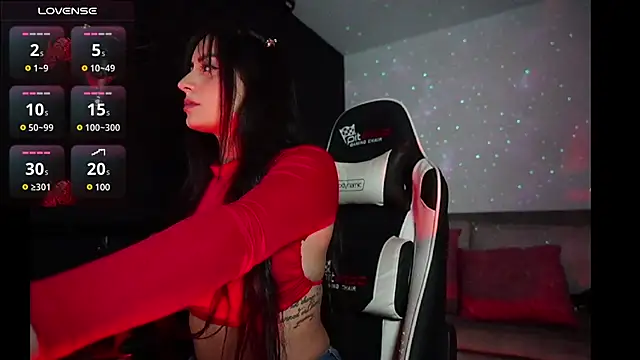 missycanoo online show from 12/18/24, 03:47