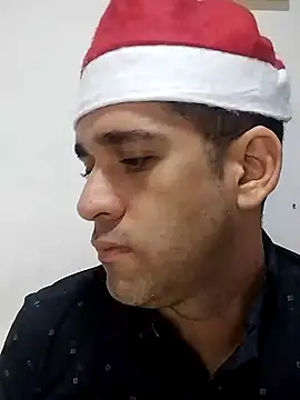 Snapshot of CRISTHIAN_GREY01 chatting on 12/28/24, 06:06 CRISTHIAN GREY01 online show from 12/28/24, 06:06