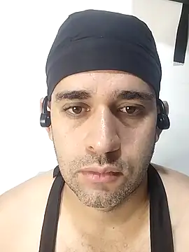 Snapshot of CRISTHIAN_GREY01 chatting on 03/19/25, 02:46 CRISTHIAN GREY01 online show from 03/19/25, 02:46