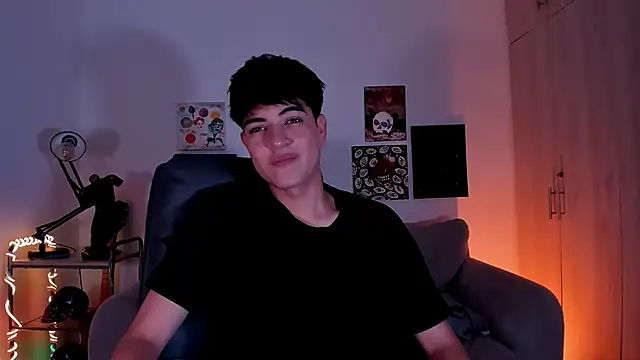 Snapshot of JaycoThomas chatting on 03/19/25, 11:57 JaycoThomas online show from 03/19/25, 11:57