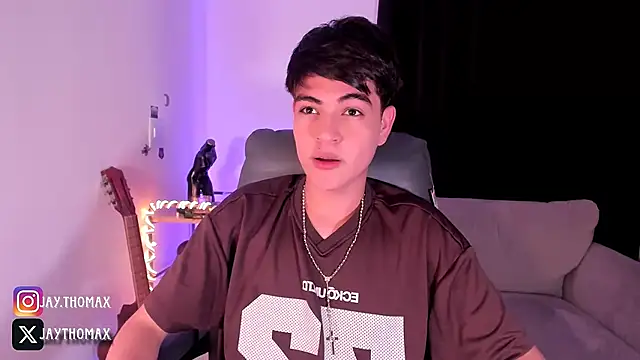 Snapshot of JaycoThomas chatting on 09/10/25, 02:11 JaycoThomas online show from 09/10/25, 02:11