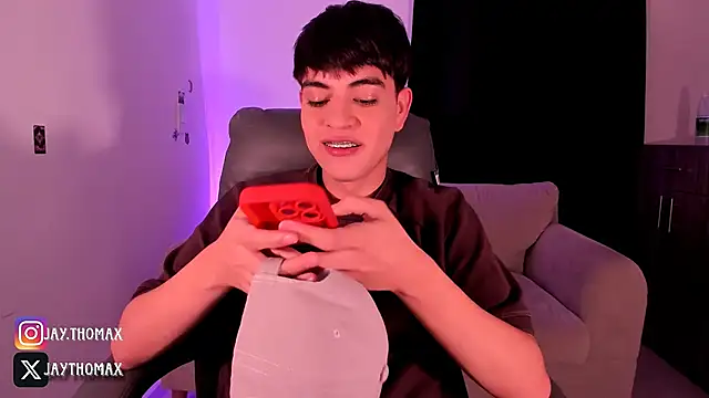 Snapshot of JaycoThomas chatting on 10/03/25, 12:29 JaycoThomas online show from 10/03/25, 12:29