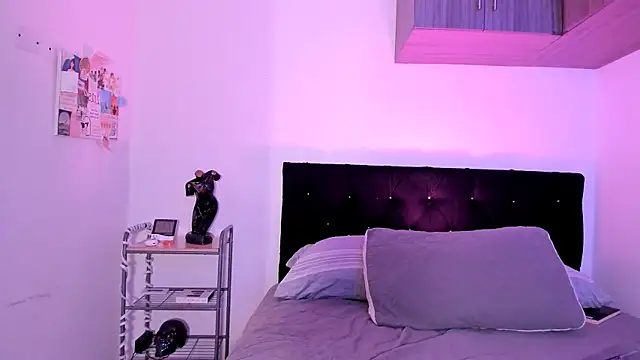 Snapshot of JaycoThomas chatting on 11/27/25, 02:13 JaycoThomas online show from 11/27/25, 02:13