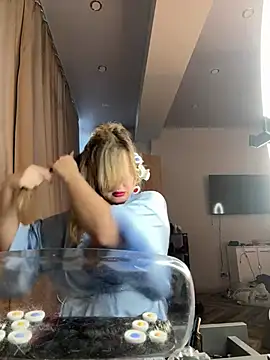 LanaShockk online show from 01/10/25, 06:20