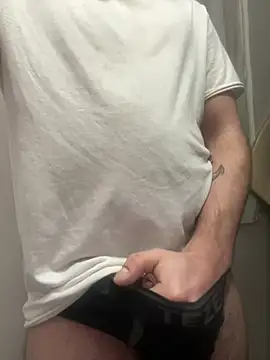 Snapshot of voglioso069 chatting on 03/11/25, 10:09 voglioso069 online show from 03/11/25, 10:09