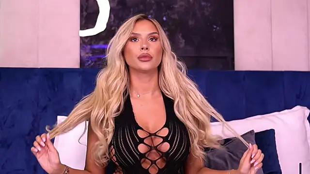 SelenaFrost online show from 12/10/24, 10:28