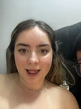 imlindapink online show from 12/02/25, 03:45