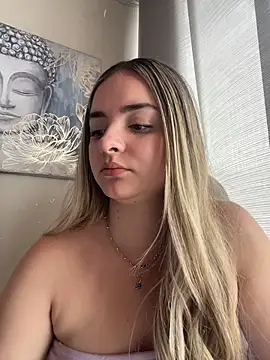 Snapshot of imlindapink chatting on 02/07/26, 05:38 imlindapink online show from 02/07/26, 05:38