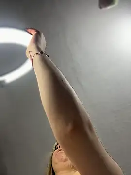 imlindapink online show from 03/06/26, 09:22