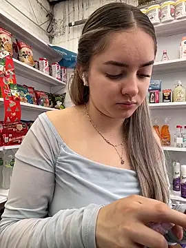 imlindapink online show from 04/24/26, 05:59