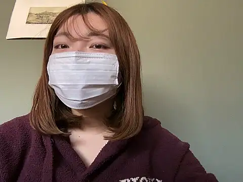 Snapshot of _Yui_ chatting on 01/15/25, 03:11 Yui online show from 01/15/25, 03:11
