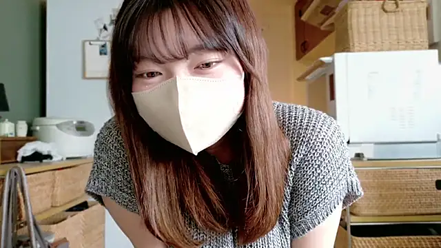 Snapshot of _Yui_ chatting on 09/15/25, 04:56 Yui online show from 09/15/25, 04:56