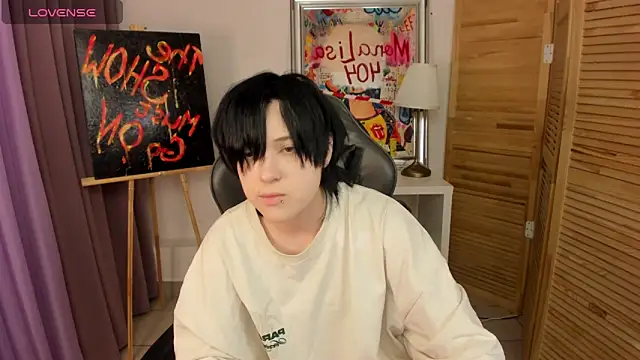 Snapshot of fiamoory chatting on 01/25/25, 01:21 fiamoory online show from 01/25/25, 01:21