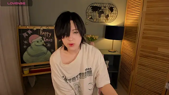 Snapshot of fiamoory chatting on 01/28/25, 01:18 fiamoory online show from 01/28/25, 01:18