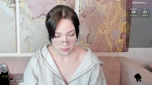 fiamoory online show from 05/20/26, 01:23