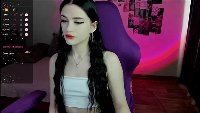 Molly Crystall online show from 03/07/25, 02:36