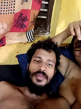 Snapshot of Radhikadavi879 chatting on 01/31/25, 08:12 Radhikadavi879 online show from 01/31/25, 08:12