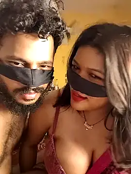 Snapshot of Radhikadavi879 chatting on 09/09/25, 06:29 Radhikadavi879 online show from 09/09/25, 06:29