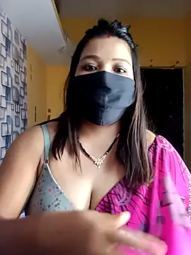 Snapshot of Radhikadavi879 chatting on 09/23/25, 06:16 Radhikadavi879 online show from 09/23/25, 06:16