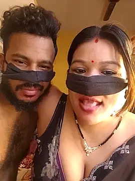 Snapshot of Radhikadavi879 chatting on 11/02/25, 07:33 Radhikadavi879 online show from 11/02/25, 07:33