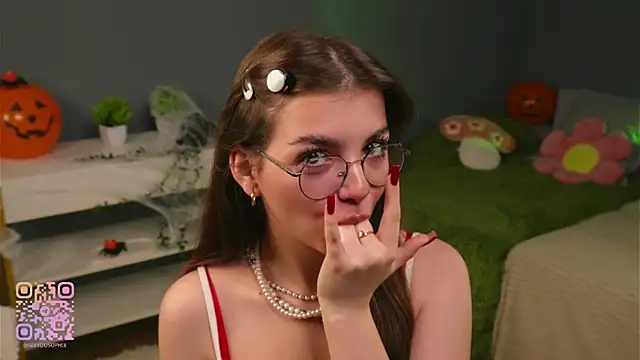 FlairEdgin online show from 10/25/25, 07:08