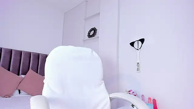 alisson sanders online show from 02/07/25, 06:56