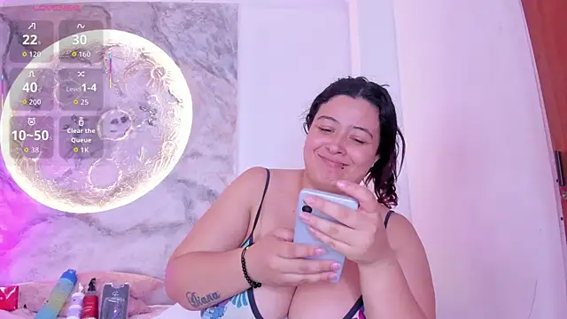 JulietaKane online show from 01/15/26, 05:01