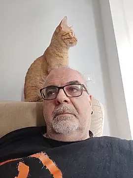 Satiro Sevilla online show from 04/11/26, 04:00