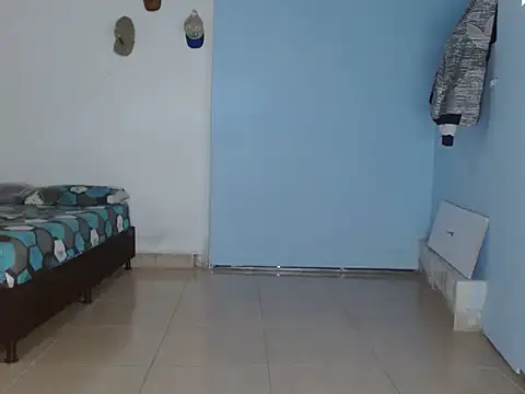 Snapshot of latino_hotxxx chatting on 02/07/26, 05:05 latino hotxxx online show from 02/07/26, 05:05